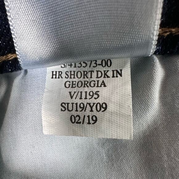 Old Navy Dark Wash High Rise Secret Slim Pocket Distressed Jean Short WMN 2 Blue - Picture 6 of 7